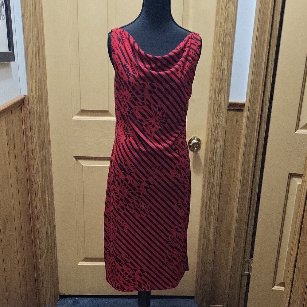 Express Red and Black Patterned Midi Dress